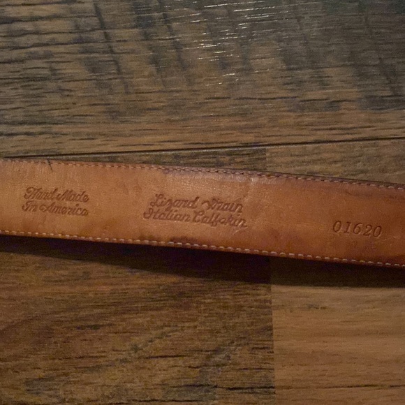 Like new black Martin Dingman belt - Picture 4 of 4